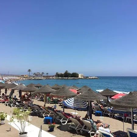 A Large Self Contained With 2 Bedrooms With Balcony - 1 Double And 1 Family With 4 Single Beds Mijas
