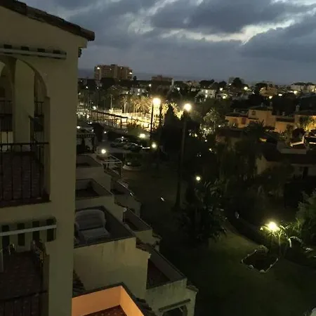 A Large Self Contained With 2 Bedrooms With Balcony - 1 Double And 1 Family With 4 Single Beds Apartment Mijas