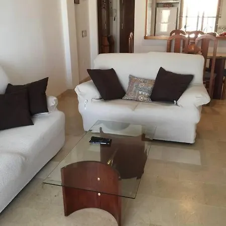 A Large Self Contained With 2 Bedrooms With Balcony - 1 Double And 1 Family With 4 Single Beds Apartment Mijas